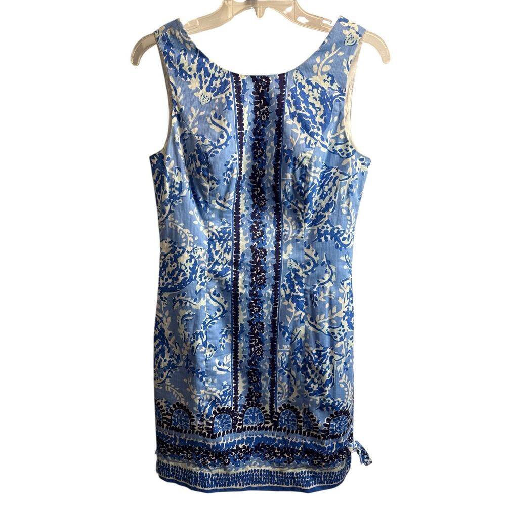 Lilly Pulitzer Mila stretch Blue and White‎ Sheath dress size 2 EUC